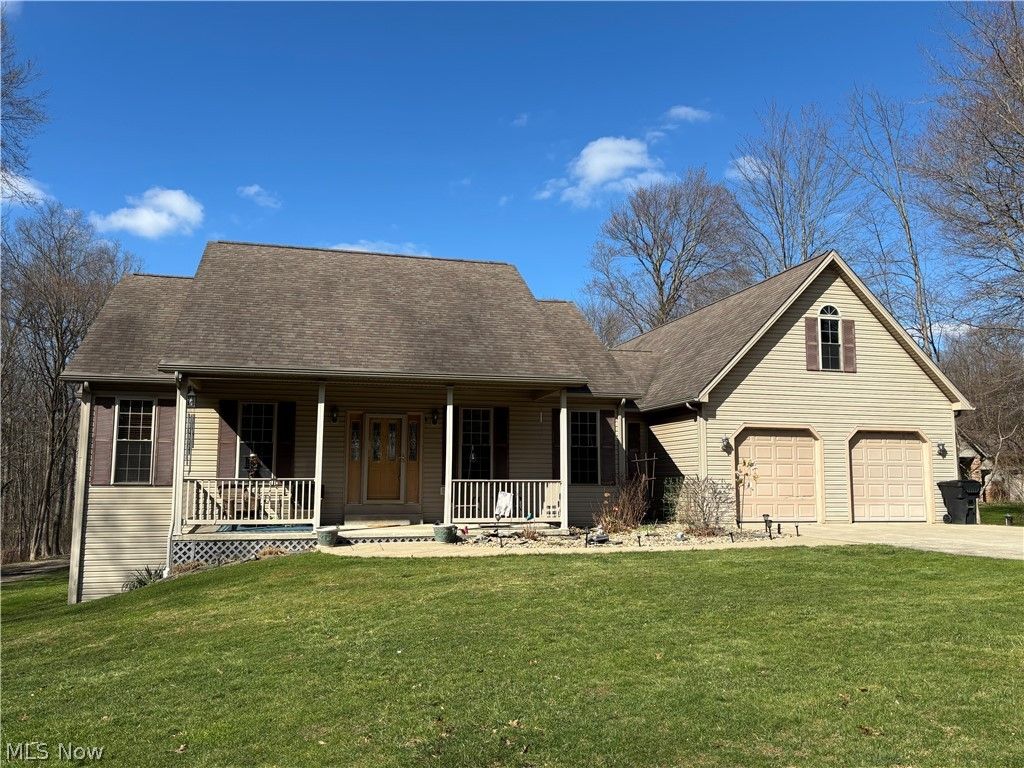 3115 Lovers Lane, Ravenna, OH 44266
