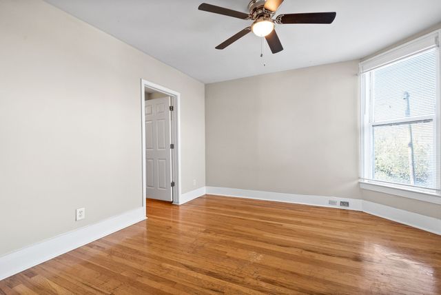 222 Union St Apt B, Clarksville, TN 37040