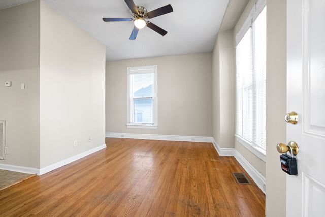 222 Union St Apt B, Clarksville, TN 37040