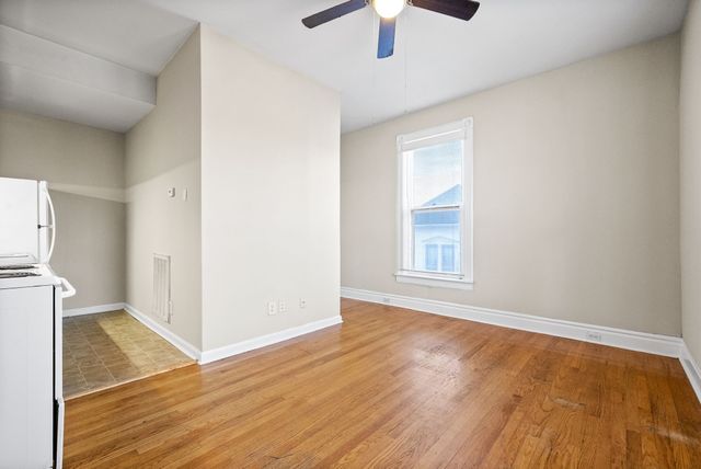 222 Union St Apt B, Clarksville, TN 37040