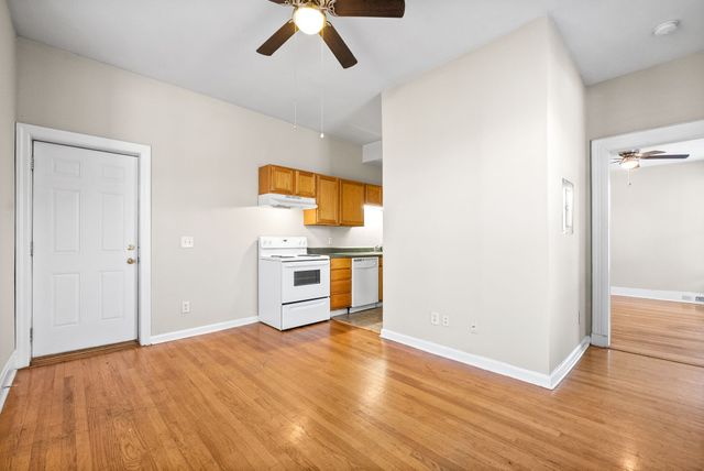 222 Union St Apt B, Clarksville, TN 37040