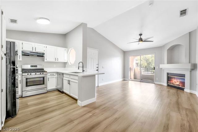 5415 West Harmon Avenue 2086, Las Vegas, NV 89103