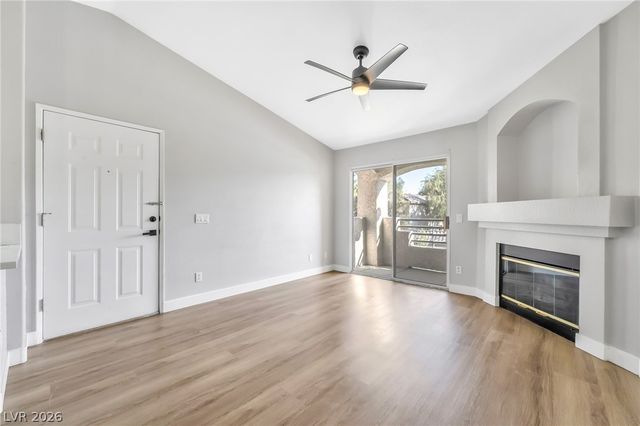 5415 West Harmon Avenue 2086, Las Vegas, NV 89103