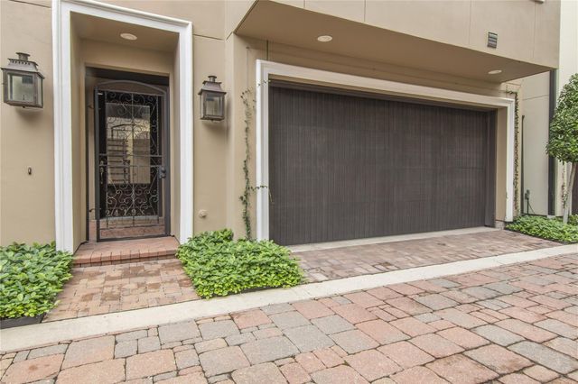 2419 Brazoria Street C, Houston, TX 77019