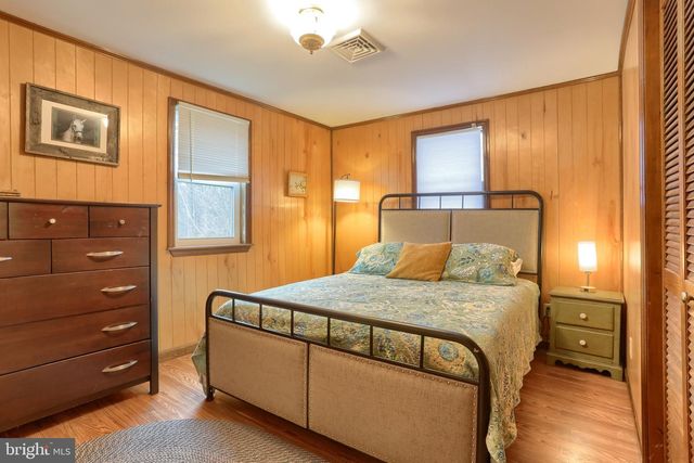 133 FORT HENRY RD, Bethel, PA 19507