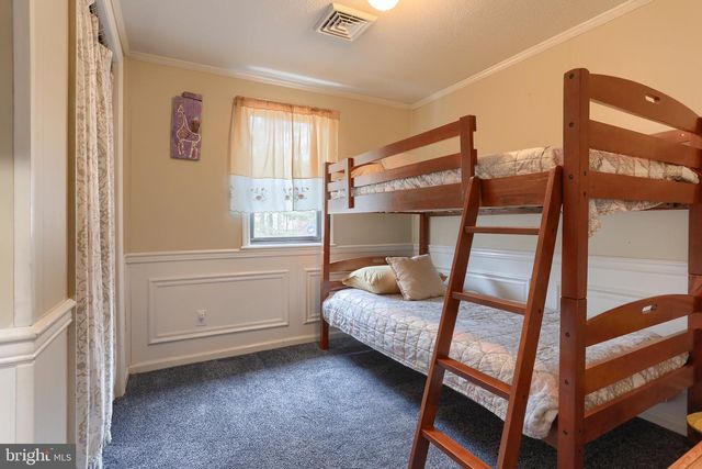 133 FORT HENRY RD, Bethel, PA 19507