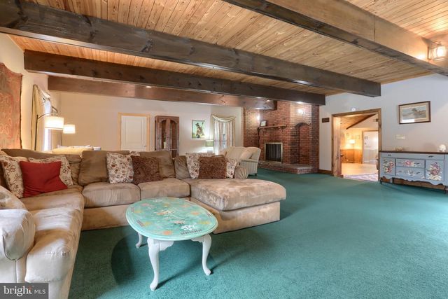 133 FORT HENRY RD, Bethel, PA 19507