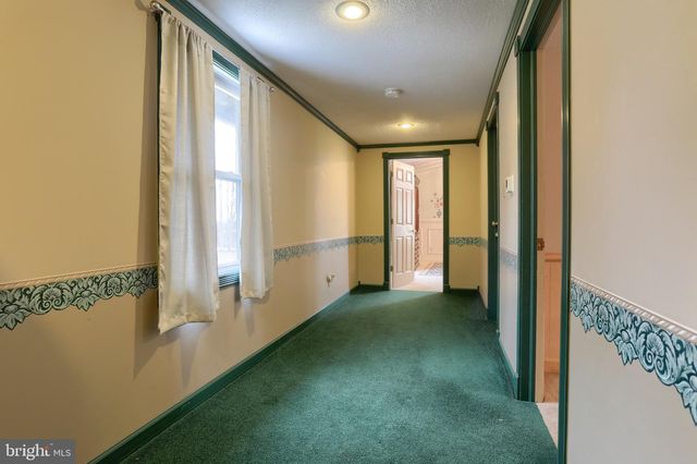 133 FORT HENRY RD, Bethel, PA 19507