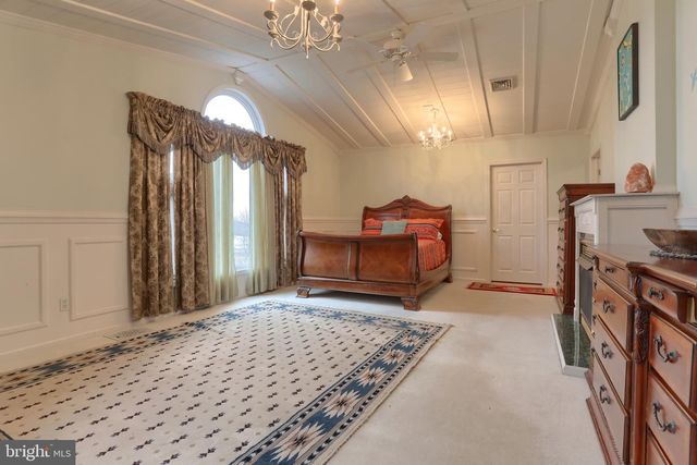 133 FORT HENRY RD, Bethel, PA 19507