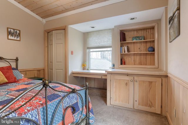 133 FORT HENRY RD, Bethel, PA 19507