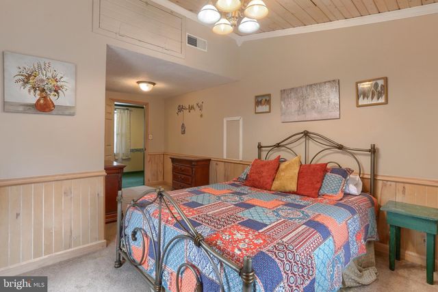 133 FORT HENRY RD, Bethel, PA 19507