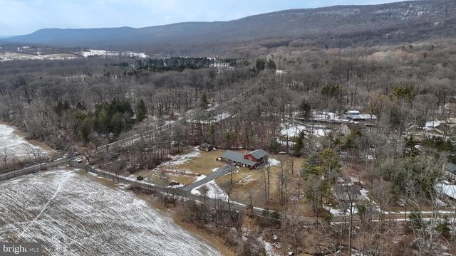 133 FORT HENRY RD, Bethel, PA 19507