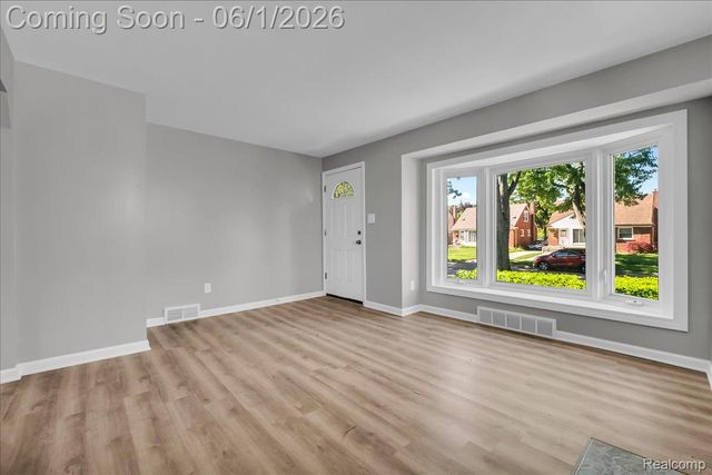 769 Sherbourne Street, Inkster, MI 48141