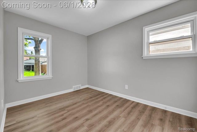 769 Sherbourne Street, Inkster, MI 48141