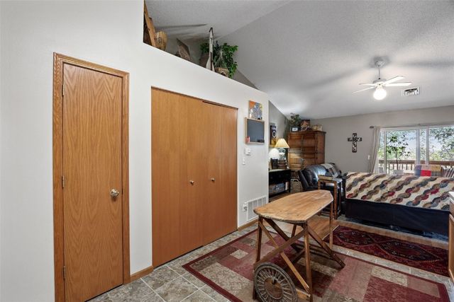 1020 240th Street 8, North Liberty, IA 52317