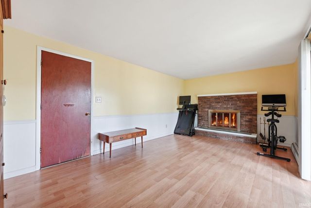 2614 Forest Valley Drive, Fort Wayne, IN 46815