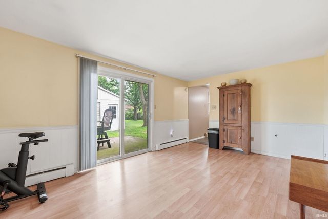 2614 Forest Valley Drive, Fort Wayne, IN 46815