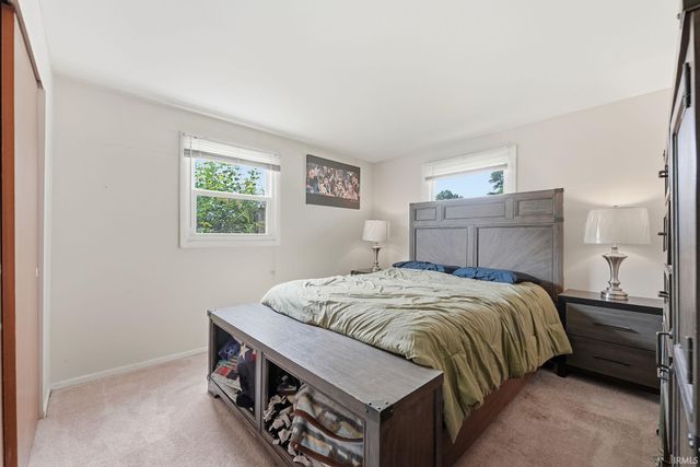 2614 Forest Valley Drive, Fort Wayne, IN 46815