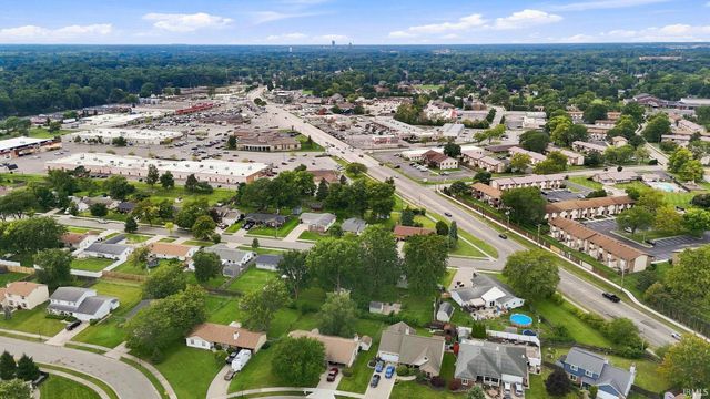 2614 Forest Valley Drive, Fort Wayne, IN 46815