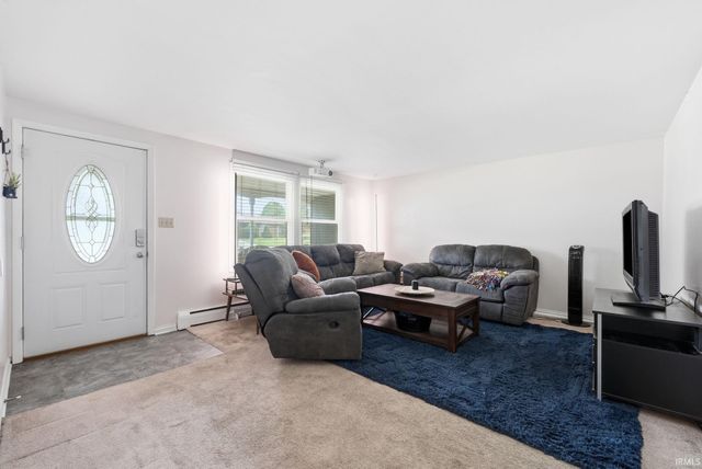 2614 Forest Valley Drive, Fort Wayne, IN 46815