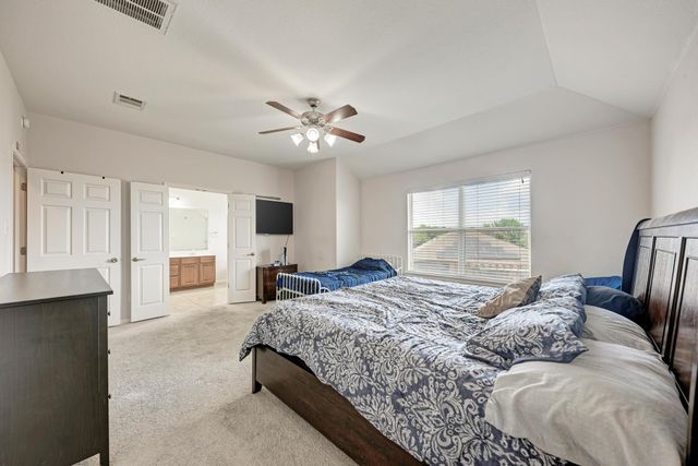 1117 Cockrill CT, Hutto, TX 78634