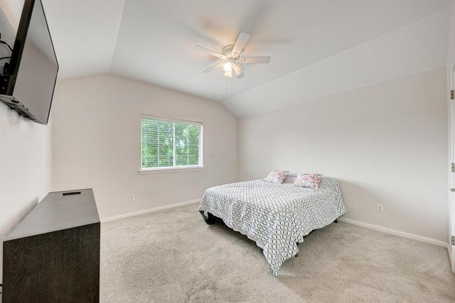 1117 Cockrill CT, Hutto, TX 78634