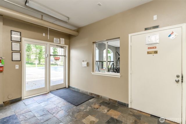 33020 10th Avenue SW #A301, Federal Way, WA 98023