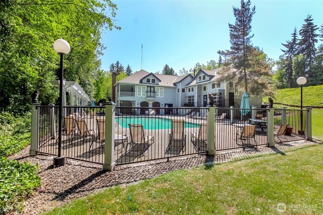 33020 10th Avenue SW #A301, Federal Way, WA 98023