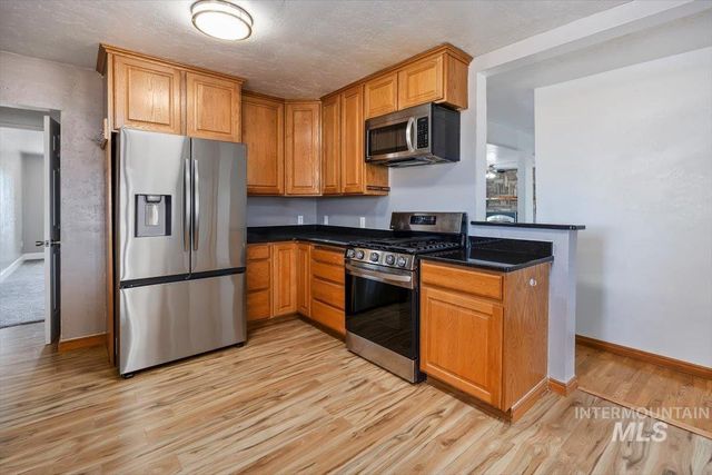 109 16th Ave W, Jerome, ID 83338