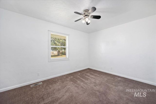 109 16th Ave W, Jerome, ID 83338