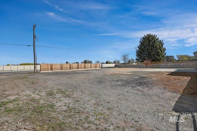 109 16th Ave W, Jerome, ID 83338