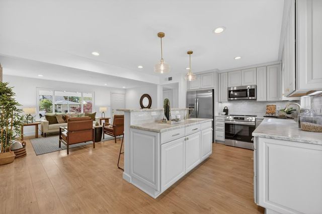 9641 Tanglewood Cir, Orangevale, CA 95662