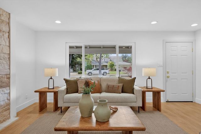 9641 Tanglewood Cir, Orangevale, CA 95662