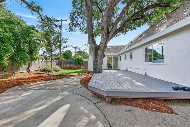 9641 Tanglewood Cir, Orangevale, CA 95662