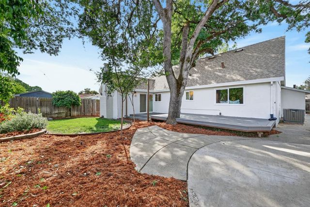 9641 Tanglewood Cir, Orangevale, CA 95662