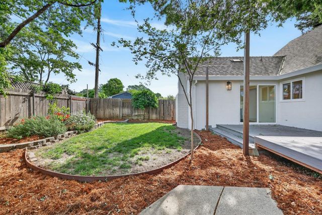 9641 Tanglewood Cir, Orangevale, CA 95662