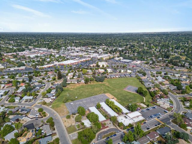 9641 Tanglewood Cir, Orangevale, CA 95662