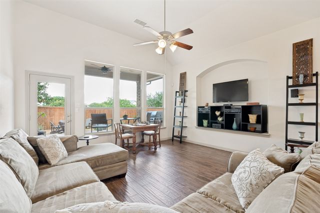 5012 White Spruce Drive, Mckinney, TX 75071
