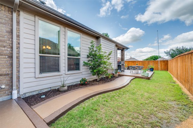 5012 White Spruce Drive, Mckinney, TX 75071