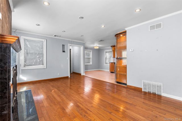 236 E Market Street, Long Beach, NY 11561