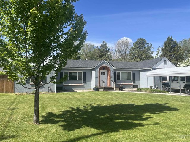 3919 W Garnet St, Boise, ID 83703