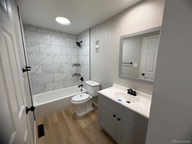 15047 E Louisiana Drive A, Aurora, CO 80012