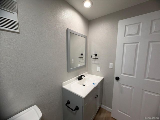 15047 E Louisiana Drive A, Aurora, CO 80012