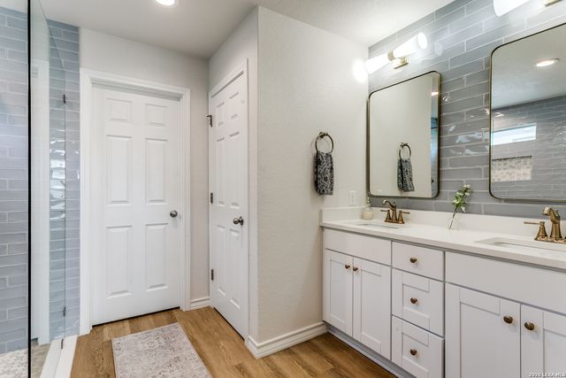 5610 ANCIENT AVE, San Antonio, TX 78266
