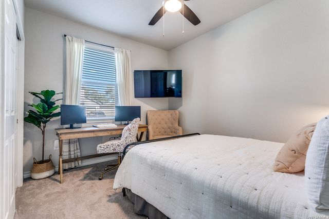 5610 ANCIENT AVE, San Antonio, TX 78266