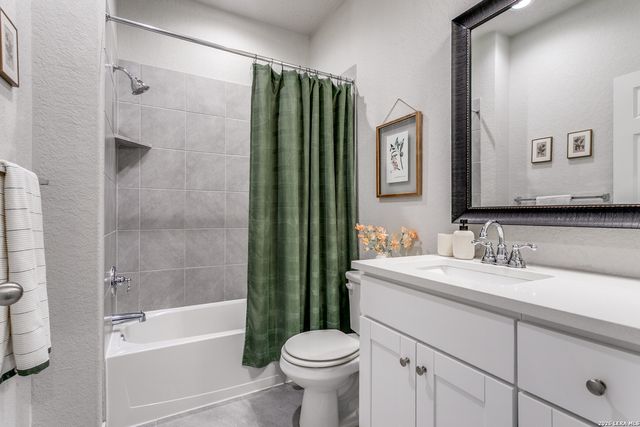 5610 ANCIENT AVE, San Antonio, TX 78266