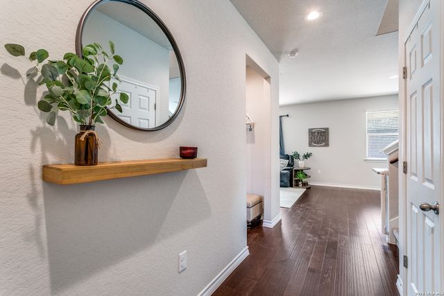 5610 ANCIENT AVE, San Antonio, TX 78266