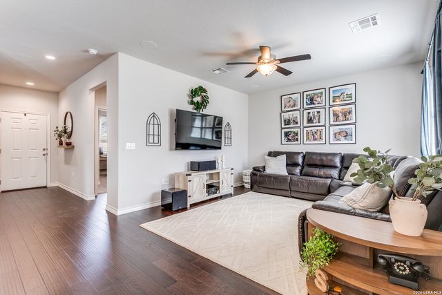 5610 ANCIENT AVE, San Antonio, TX 78266