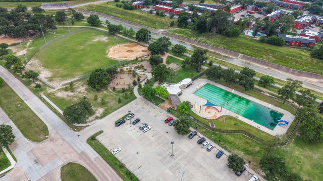 4733 Carleen Road, Houston, TX 77092