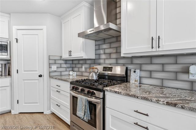 305 Boulder Drive, Van Buren, AR 72956